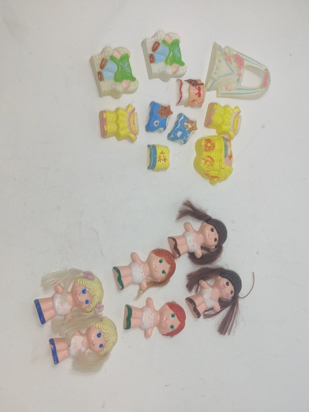 Vintage 1979 Knickerbocker Dolly Pops Dolls & Clothes Lot Of 6 Doll & 10 Outfits